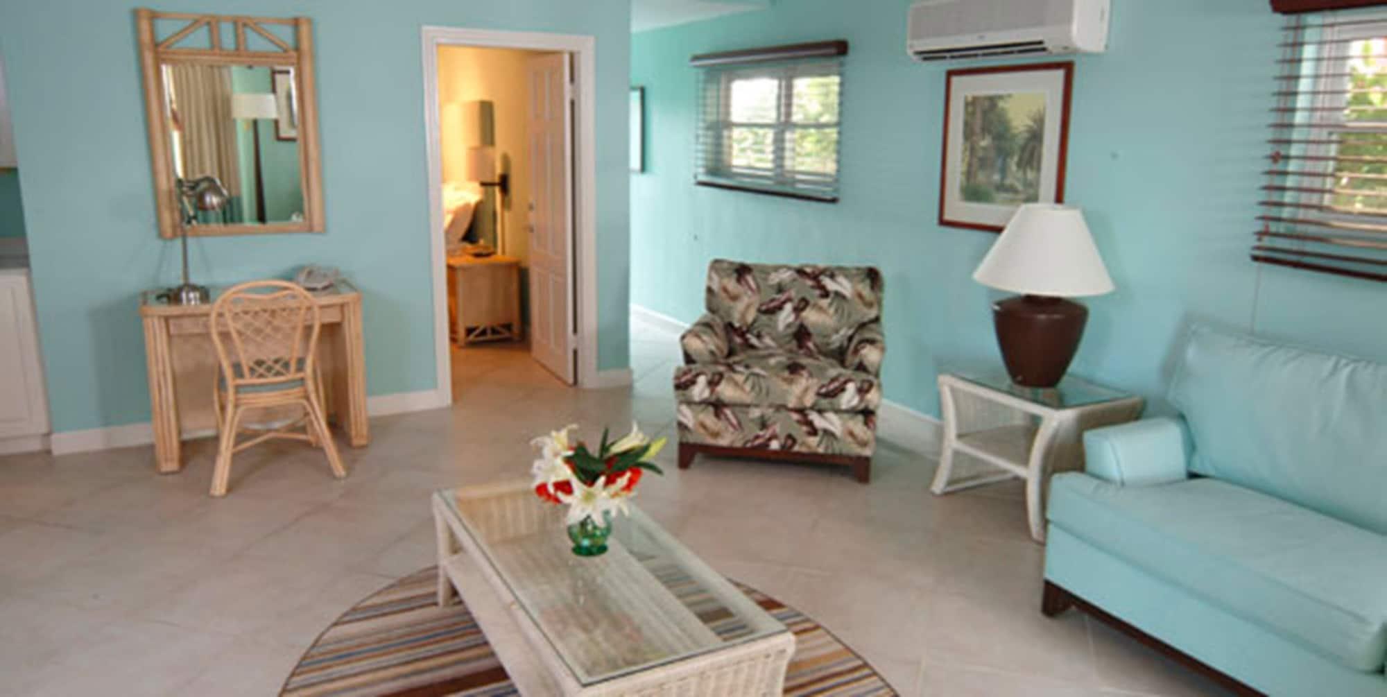 Trade Winds Hotel Dickenson Bay Esterno foto